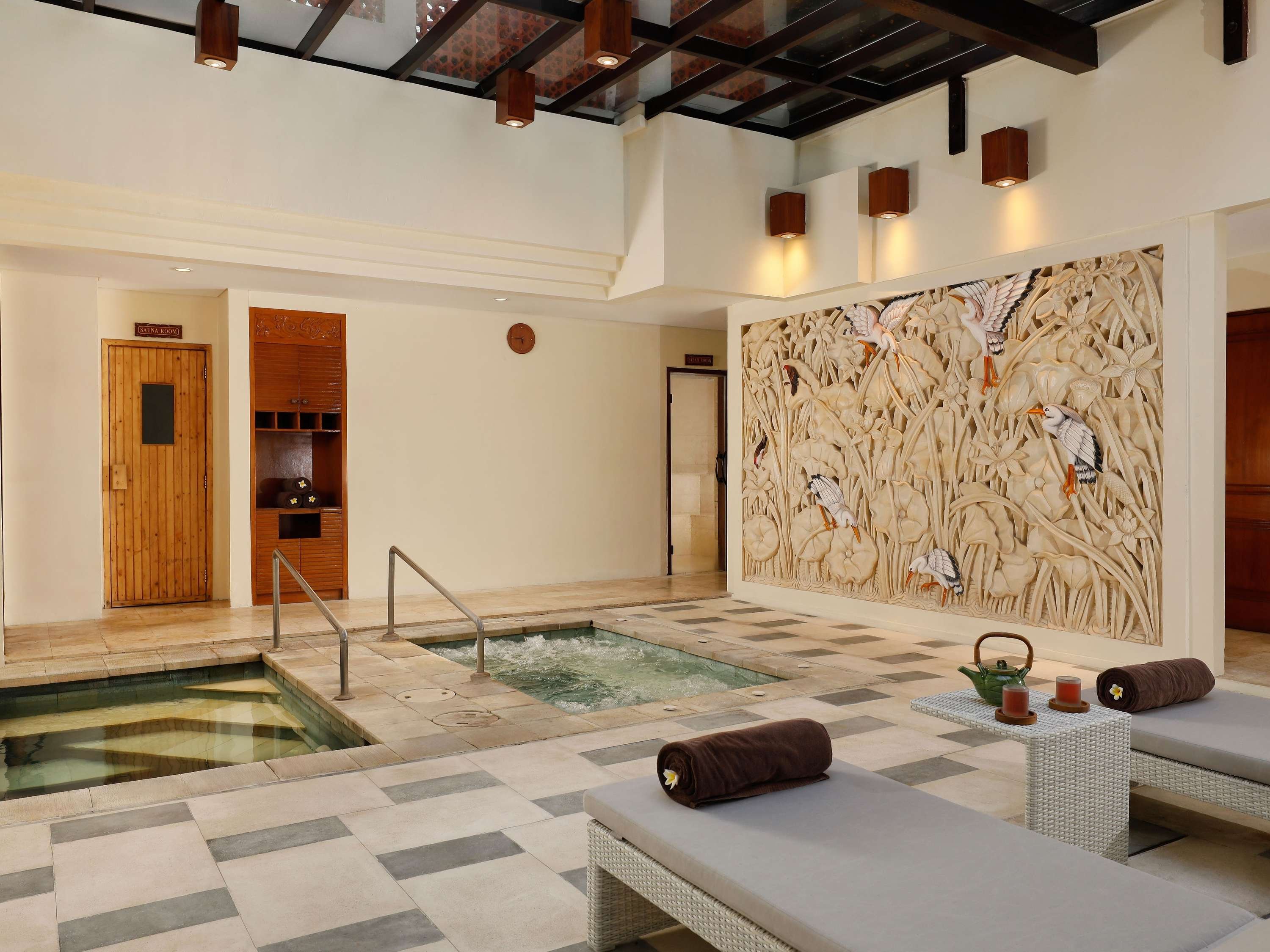 Nusa Dua Beach Hotel & Spa, Bali by null