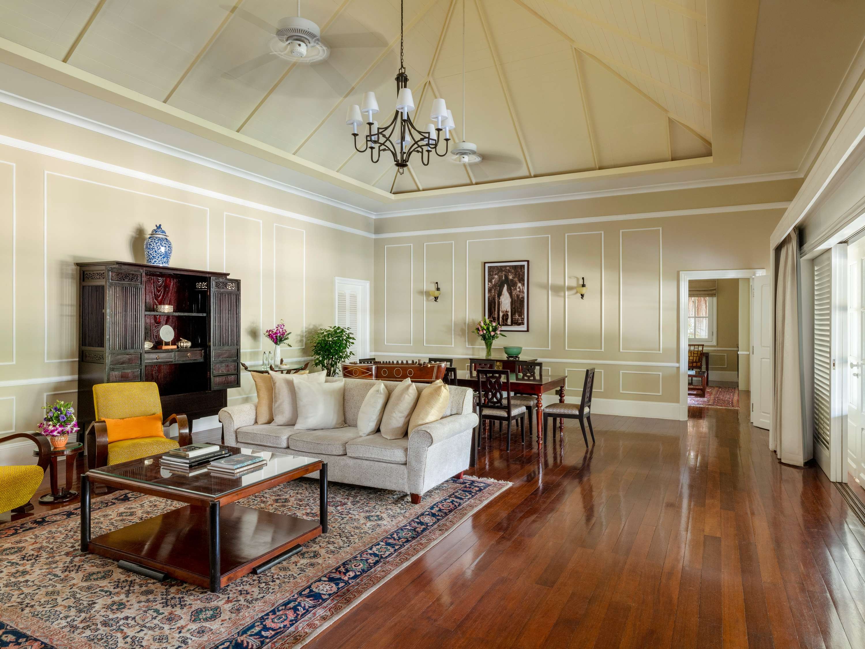 Raffles Grand Hotel d'Angkor by null