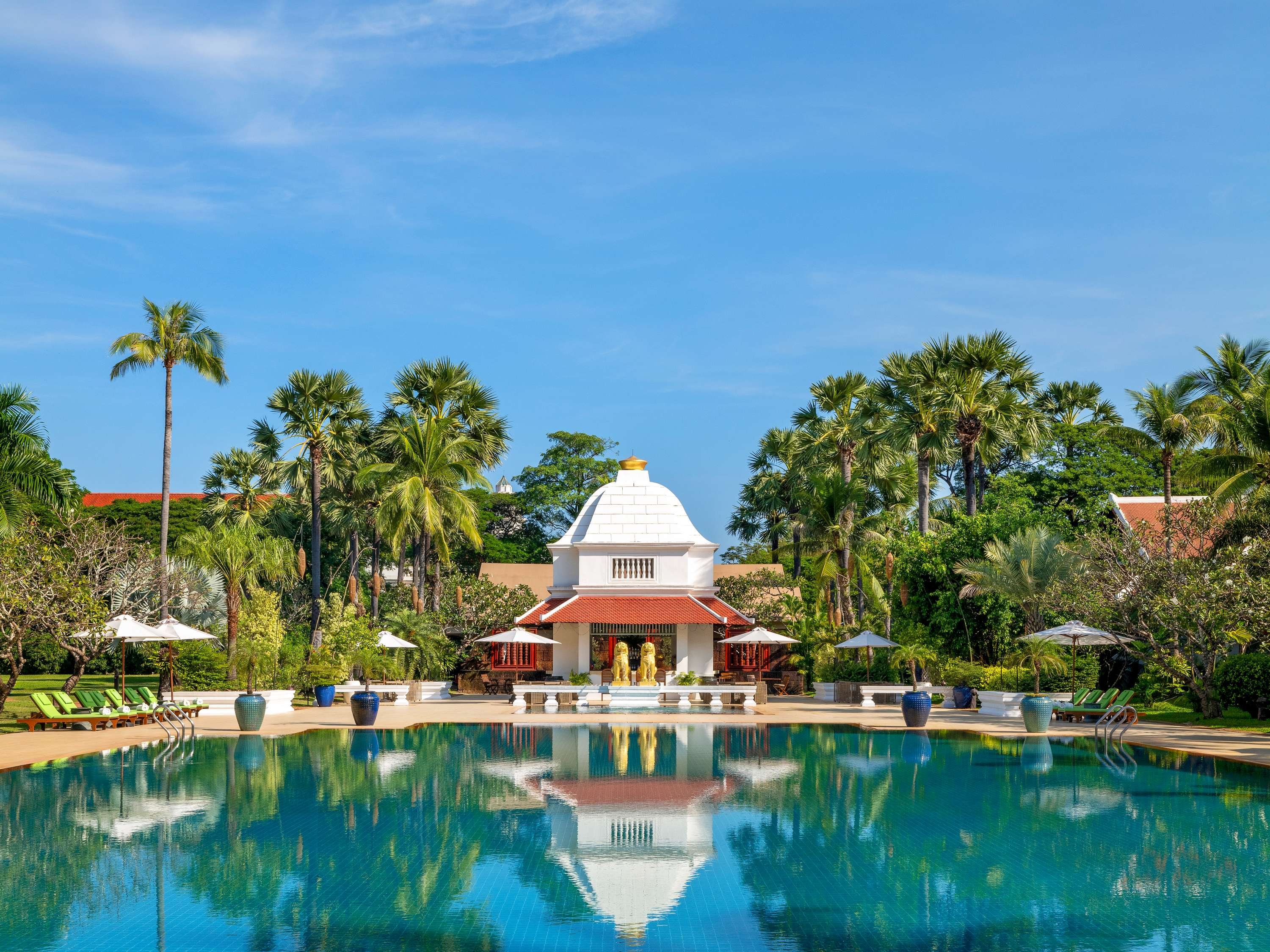 Raffles Grand Hotel d'Angkor by null