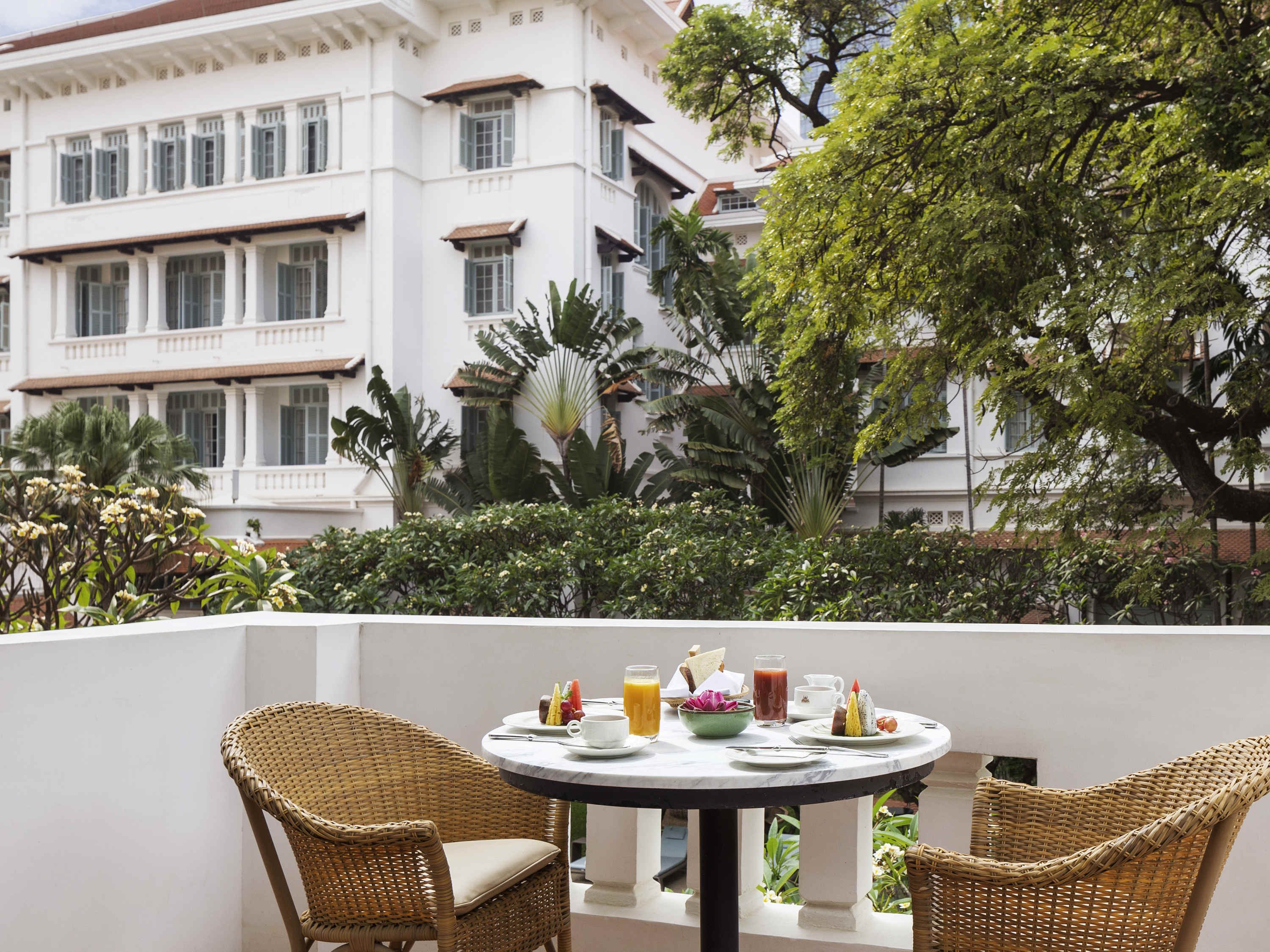 Raffles Hotel Le Royal by null