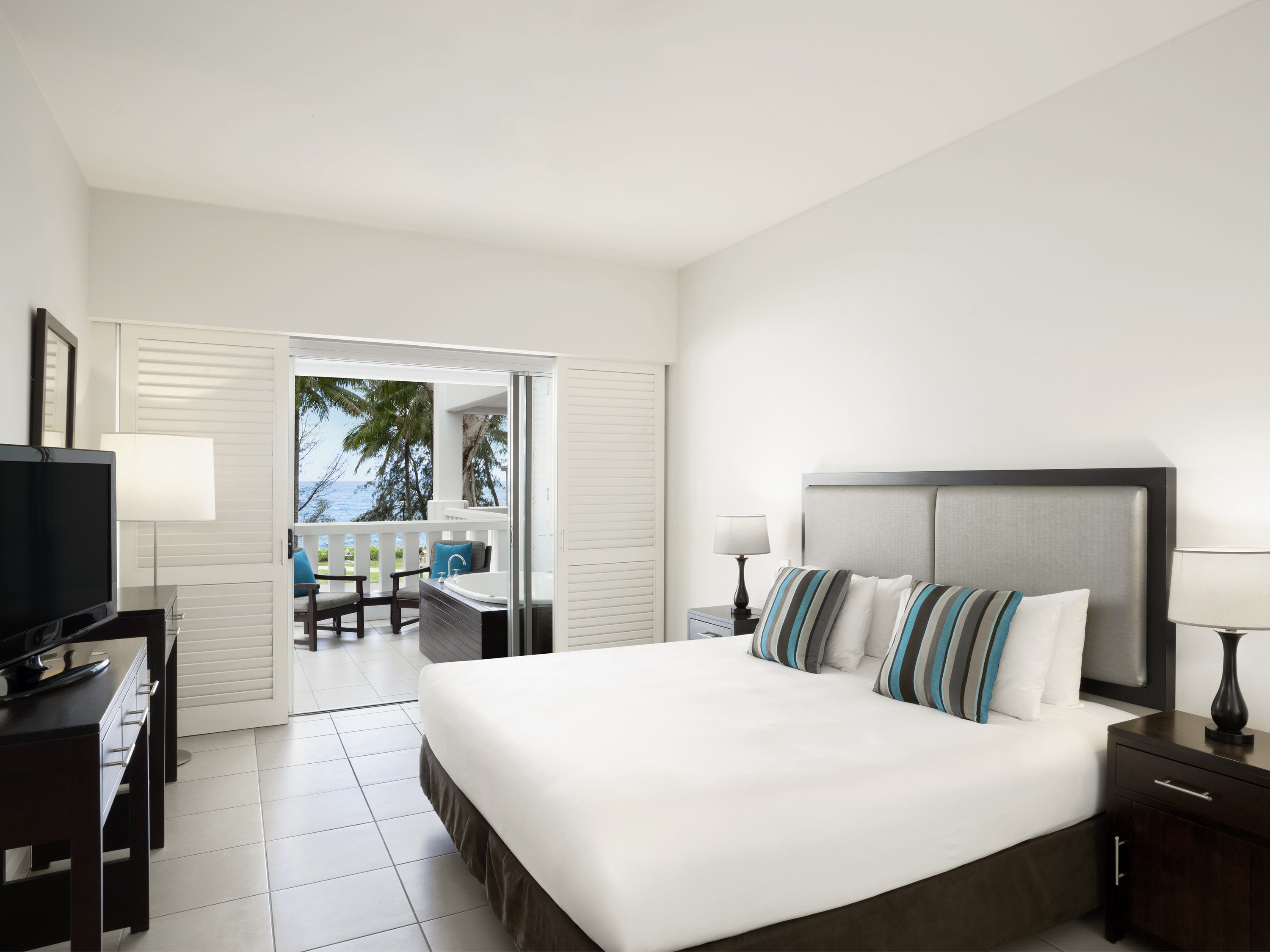 Peppers Beach Club & Spa Palm Cove by null