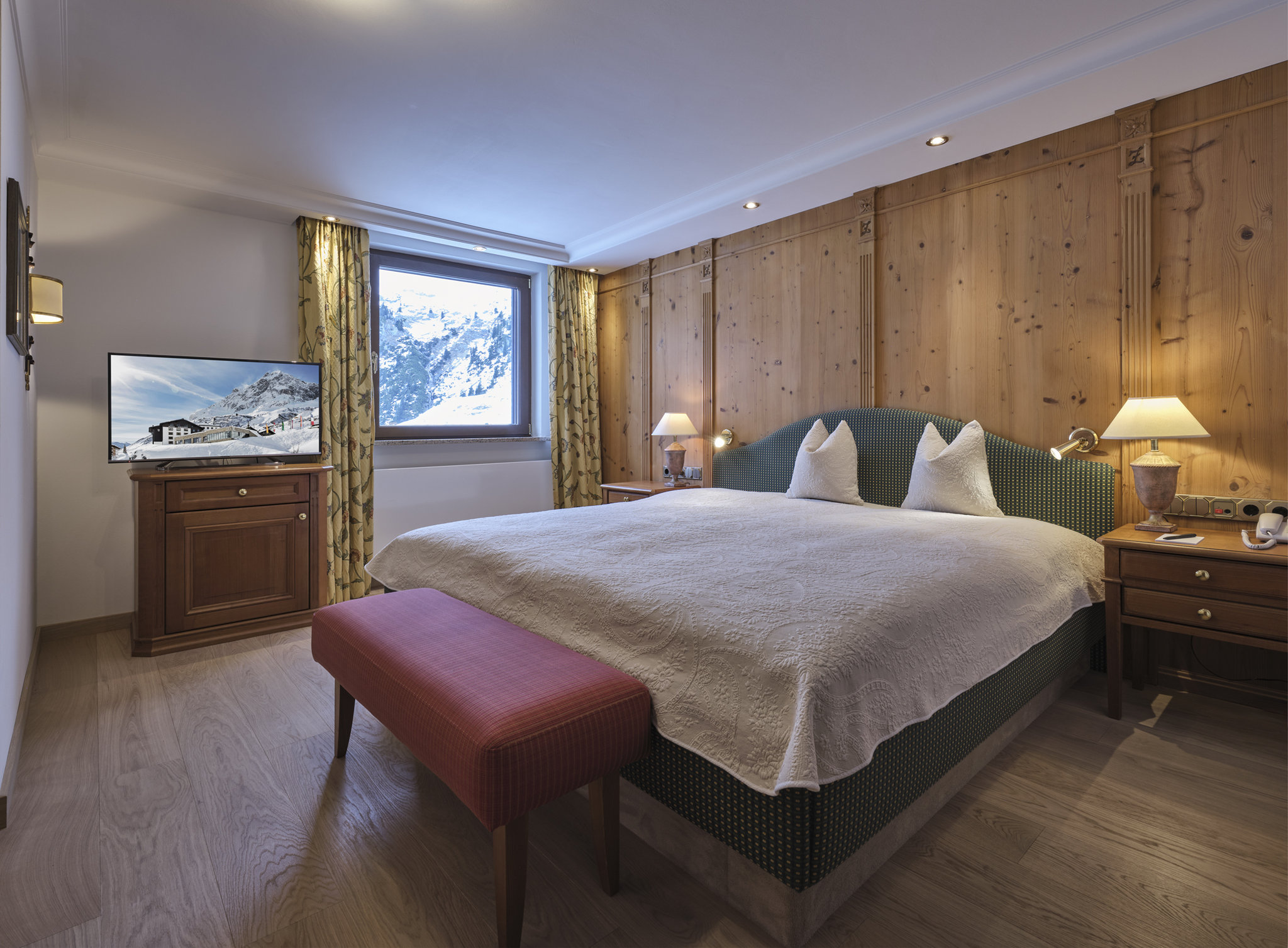 Hotel Zürserhof by null