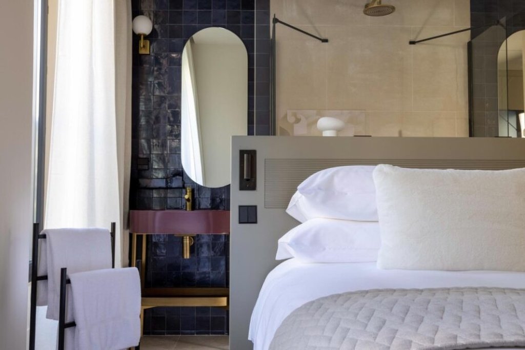 Ikonik Jean Médecin by null