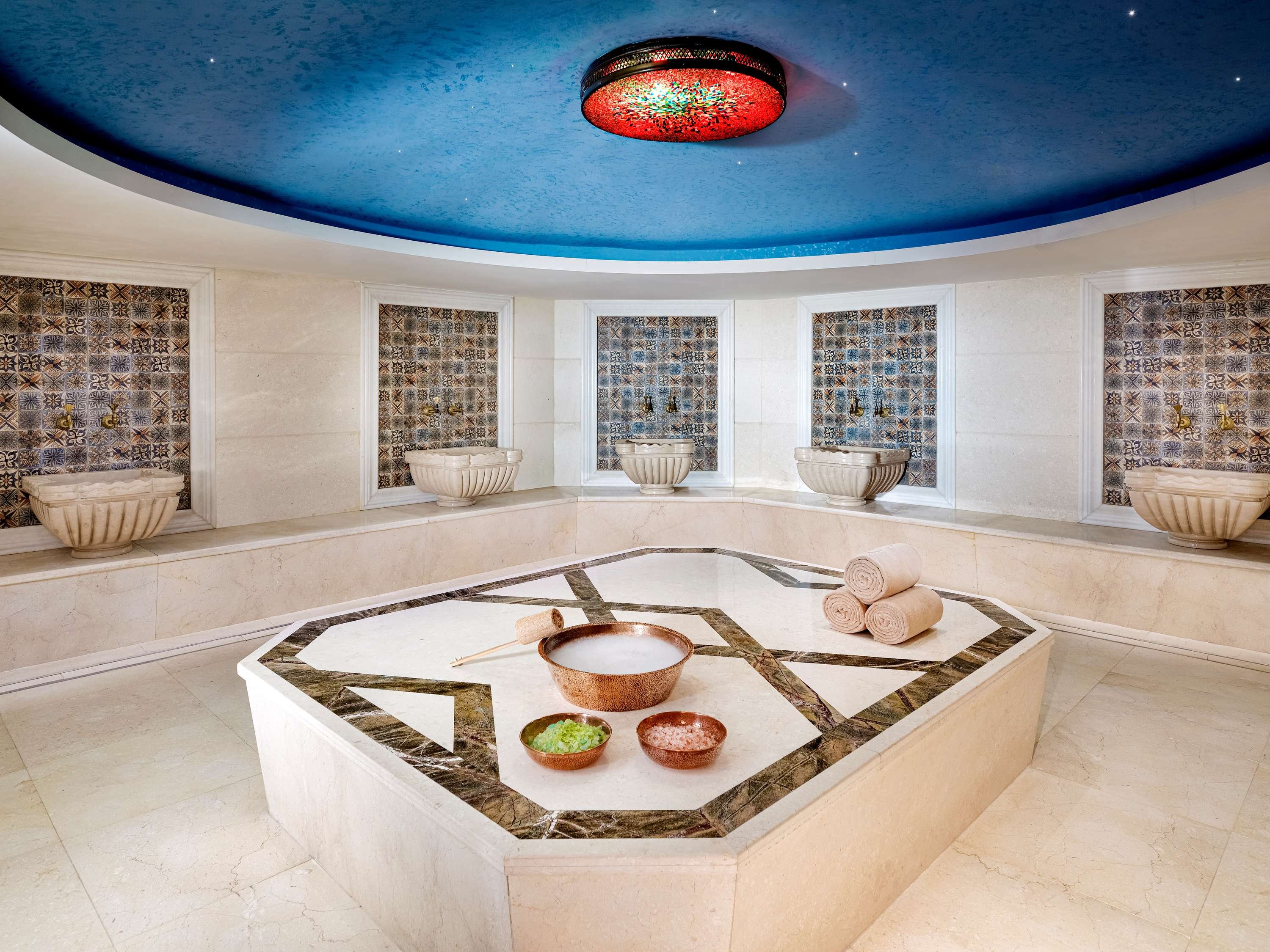 Mövenpick Karachi by null