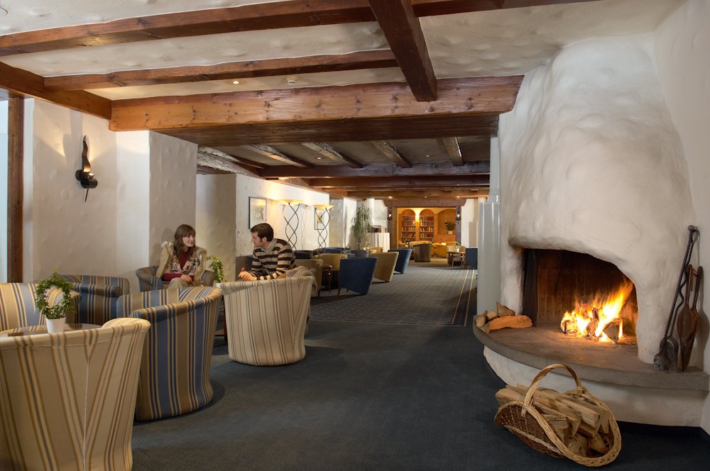 Arosa Alpine Club by null