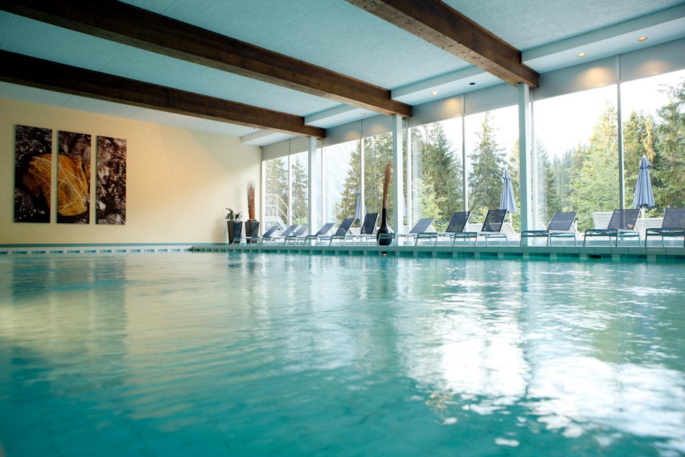 Arosa Alpine Club by null