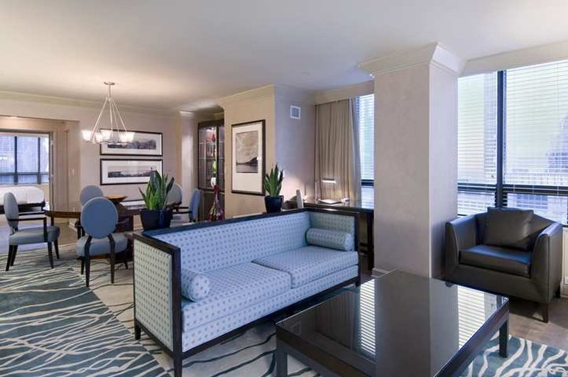 The Marquette Hotel, Curio Collection by Hilton by null