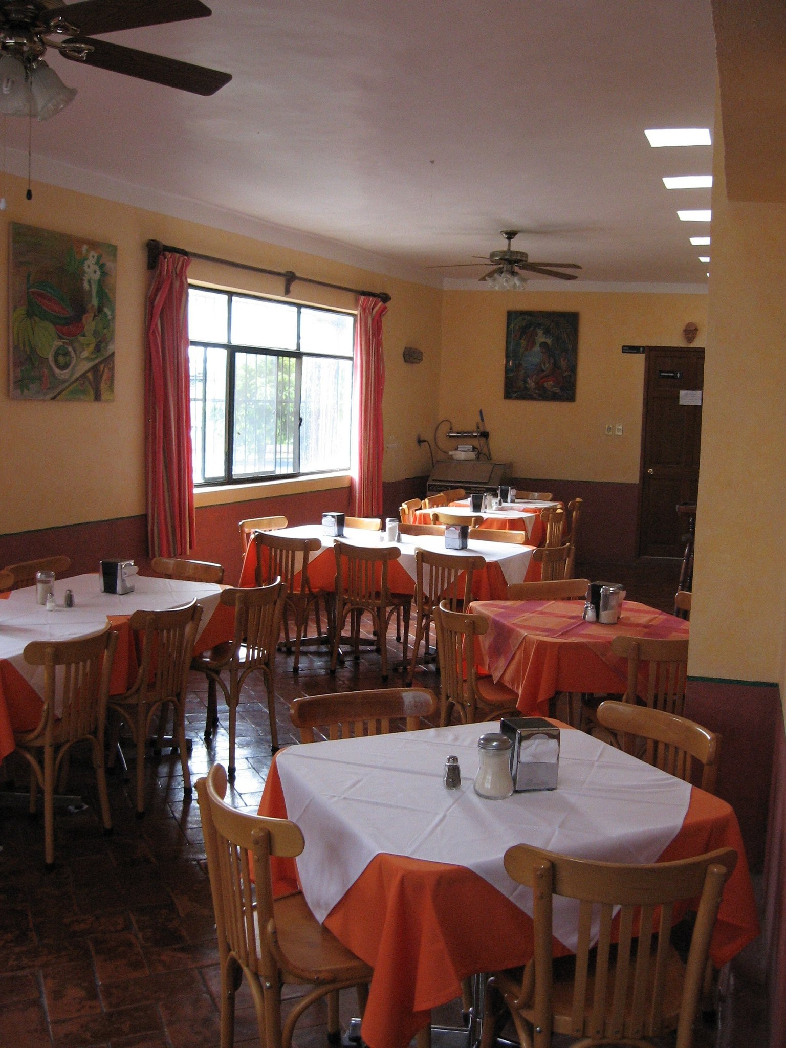 Hotel Quinta Loreto / Restaurante by null
