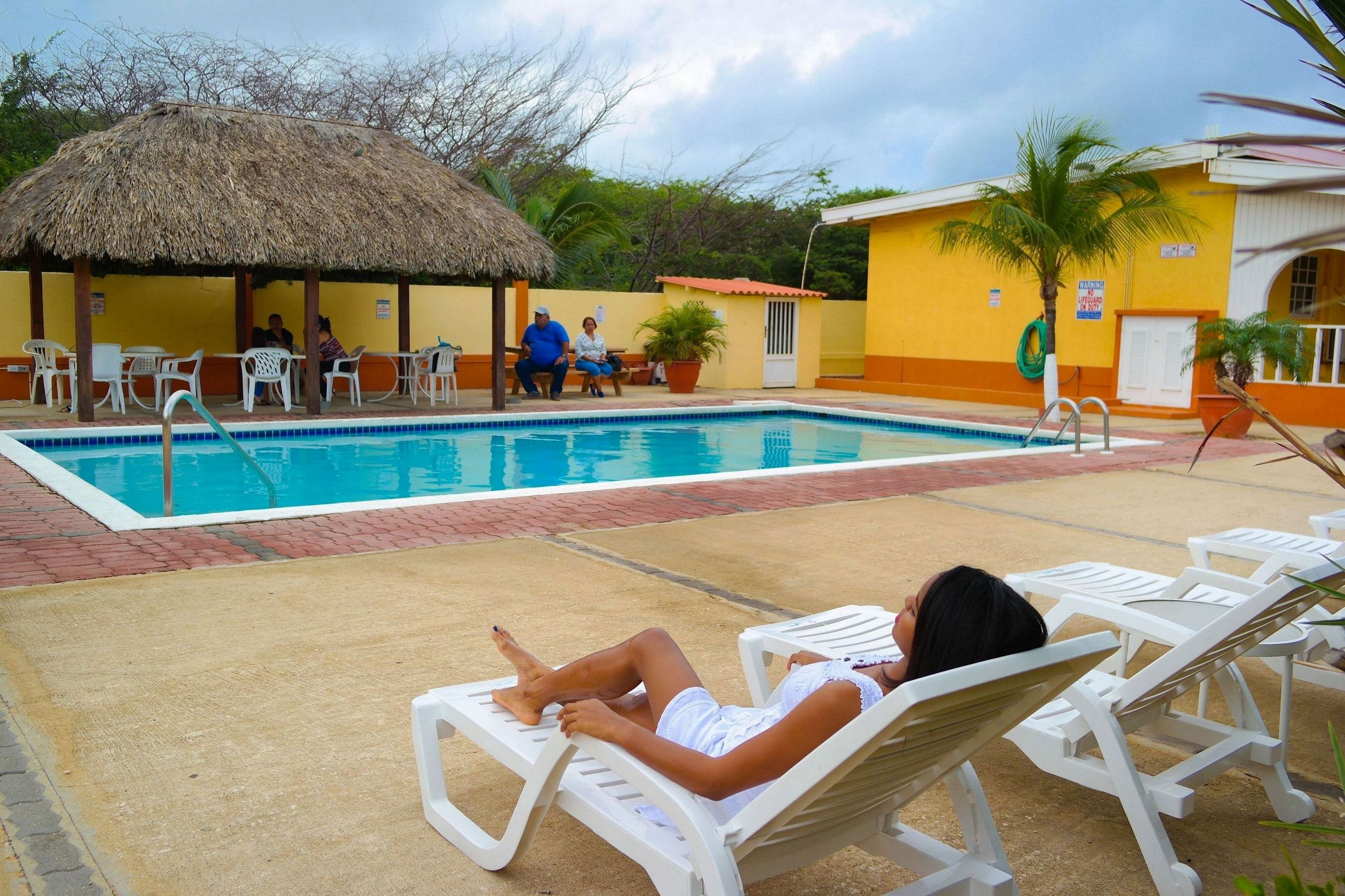 The Coconut Inn by null