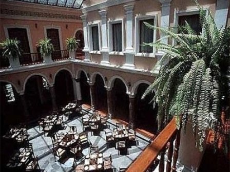 Hotel Patio Andaluz by null