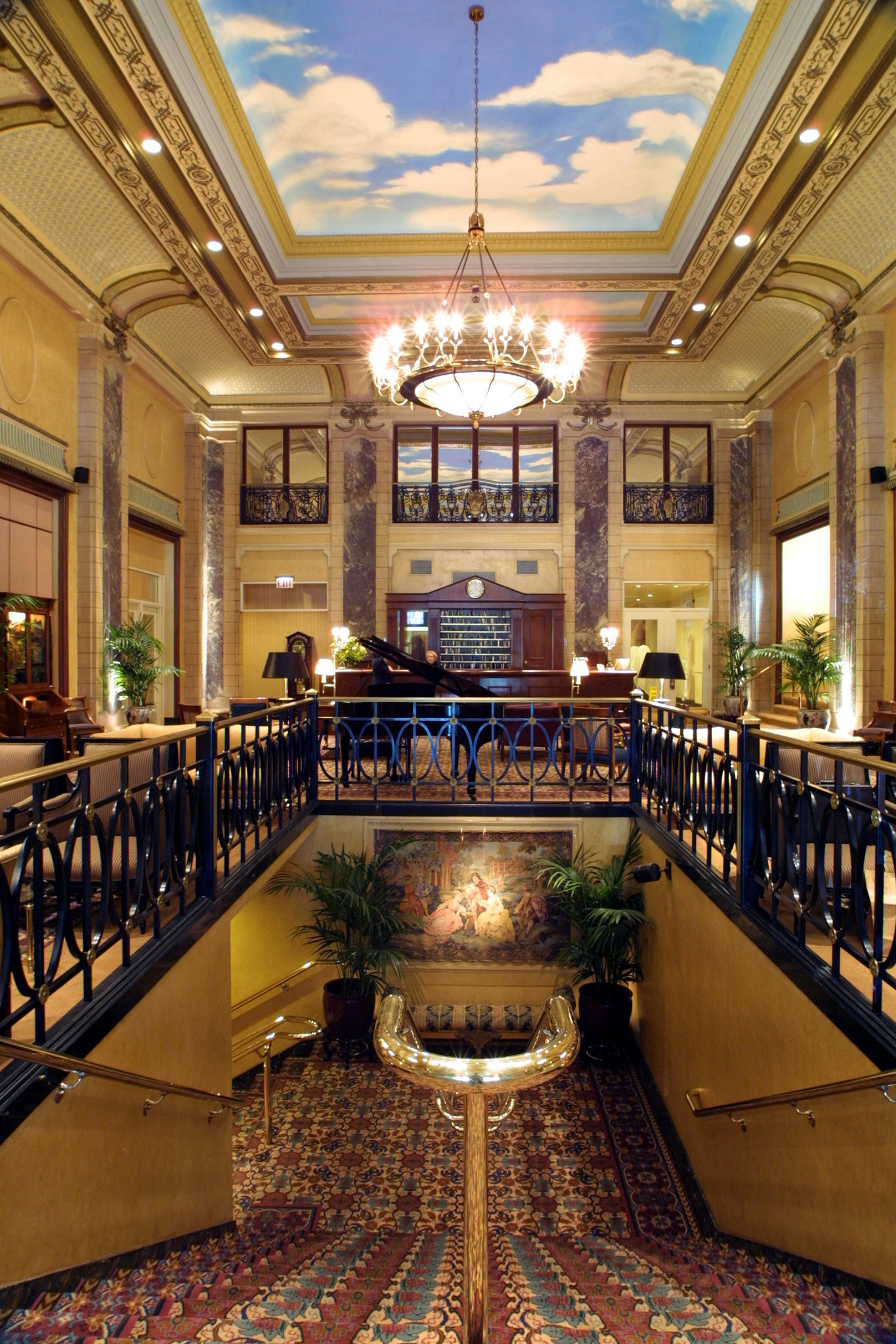 The Belden-Stratford by null