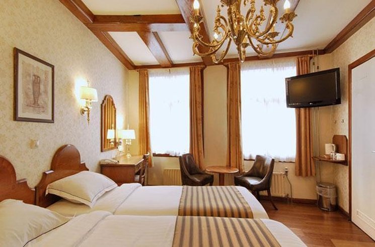 Hotel Atlanta by null