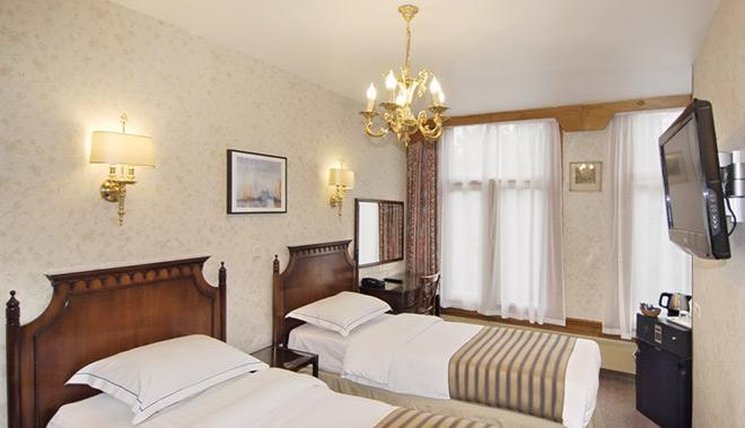 Hotel Atlanta by null