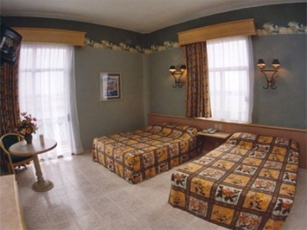 Ruíz Milán Hotel by null