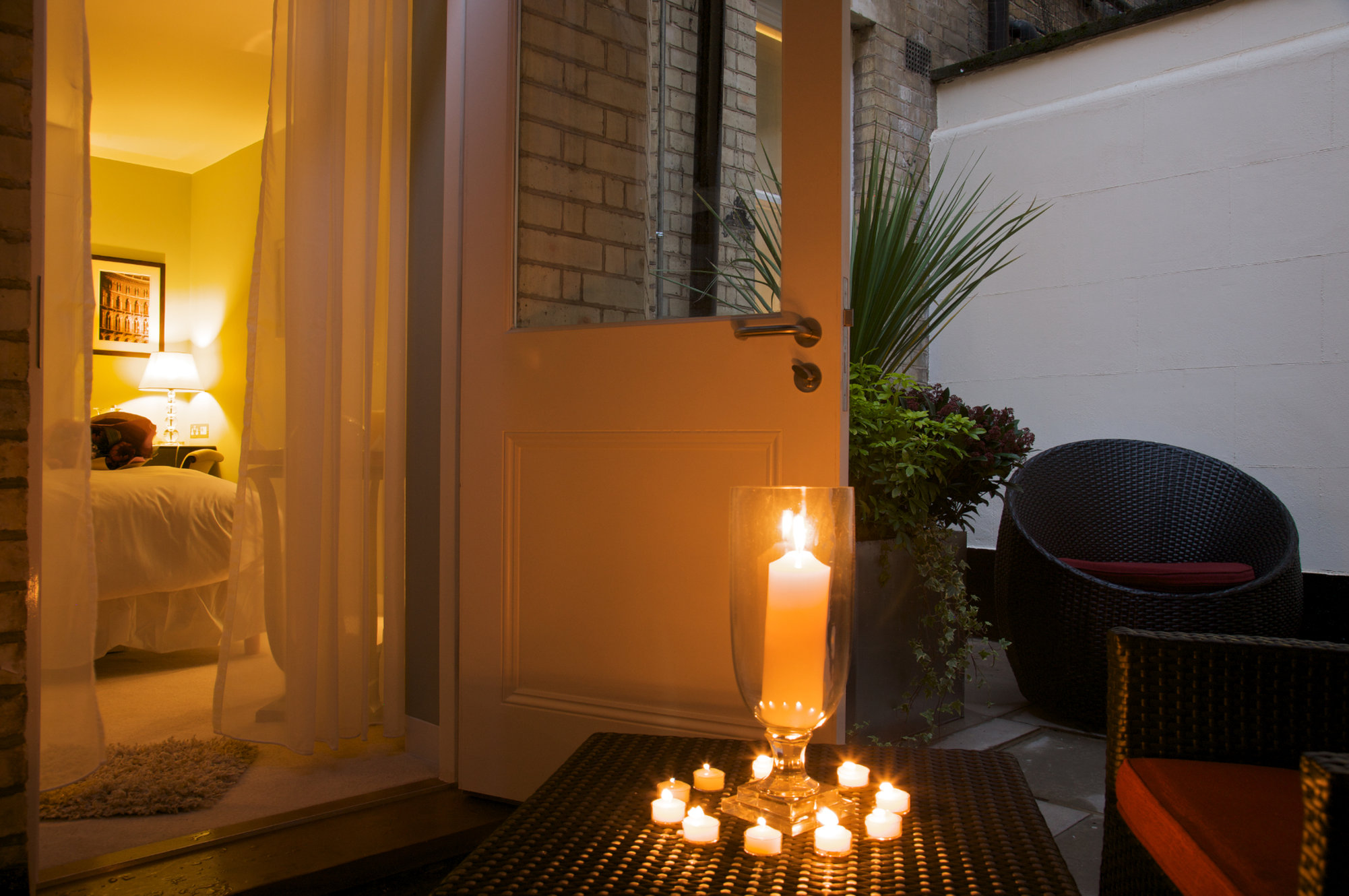 No. Ten Manchester Street Hotel by null