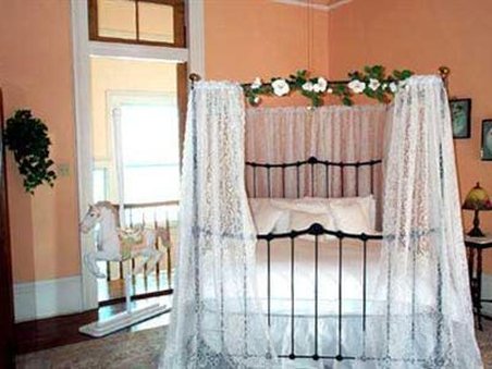 HH Whitney House - A Bed & Breakfast on the Historic Esplanade by null