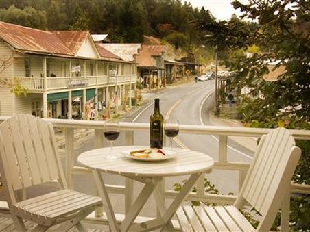 Imperial Hotel & Restaurant by null