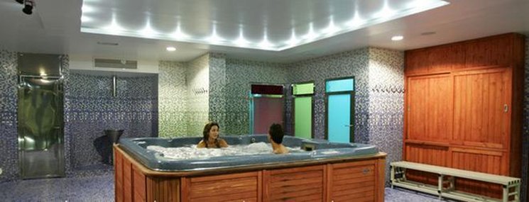 Hotel Deloix Aqua Center by null