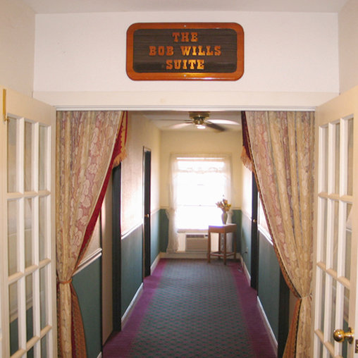 Hotel Texas by null