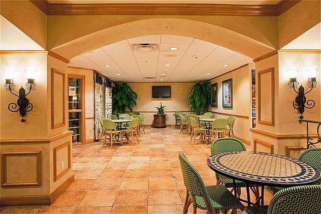 Best Western Plus Orlando Lake Buena Vista South Inn & Suites by null