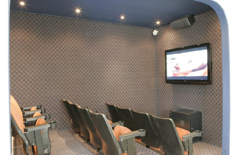 SoBe Hostel & Bar by null