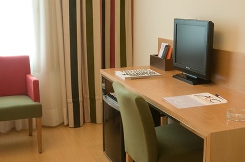 Hotel Feria by null