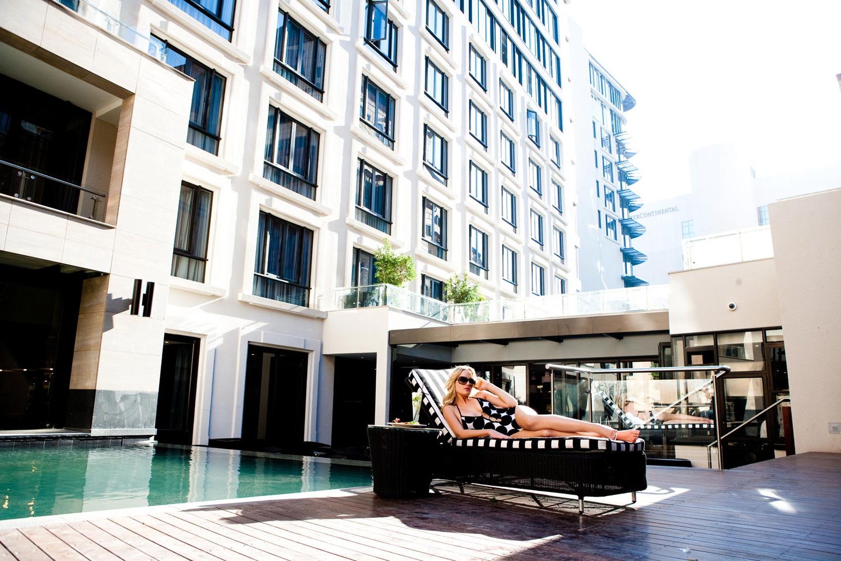 DaVinci Hotel and Suites on Nelson Mandela Square by null