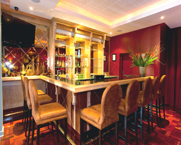 The Winston Hotel by null