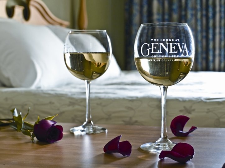 The Lodge at Geneva-on-the-Lake by null