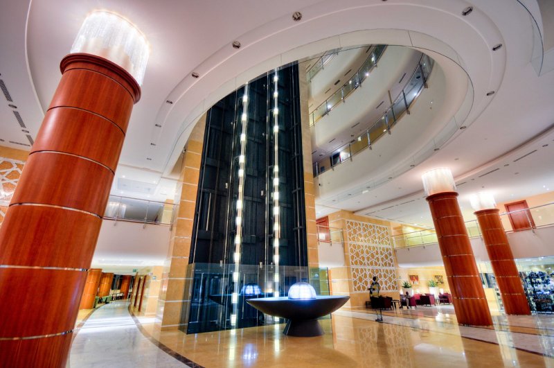 Corinthia Hotel by null