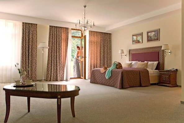 Grand Hotel Polyana by null