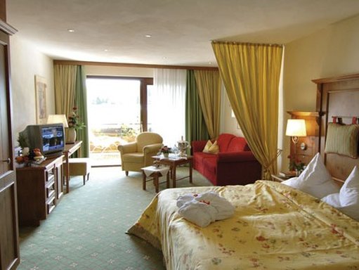 HOTEL GRÜNER WALD by null