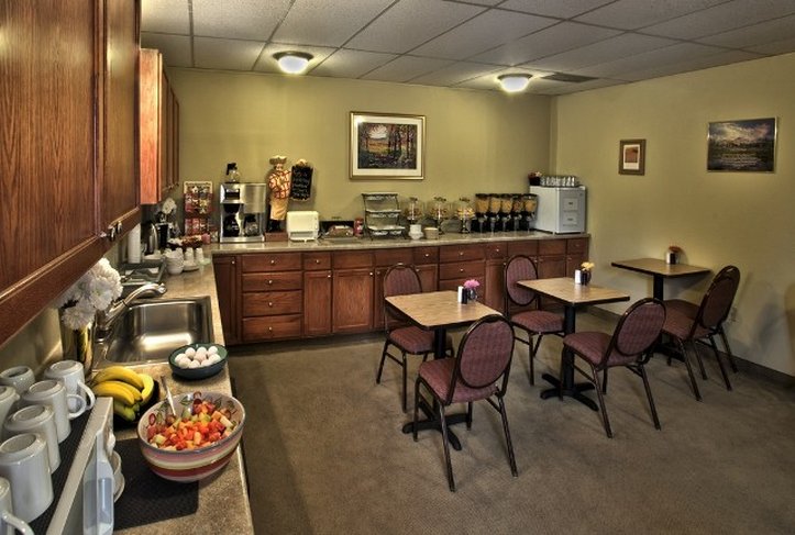 Boulder Twin Lakes Inn by null