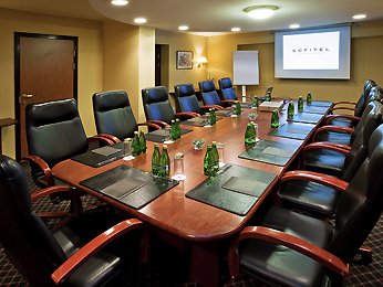 Sofitel Warsaw Victoria by null