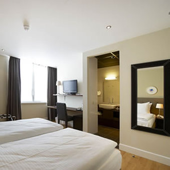 Boutique hotel Lumiere by null