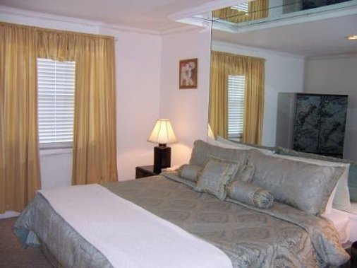 Sunrise Beach Club by null