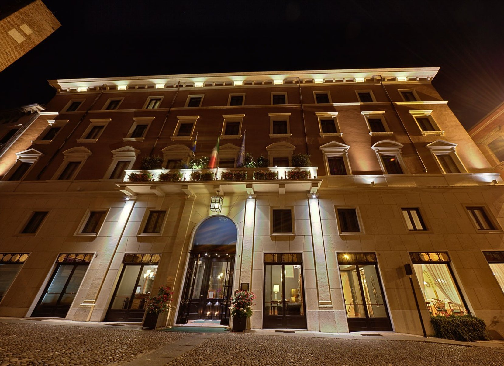 Hotel Due Torri by null