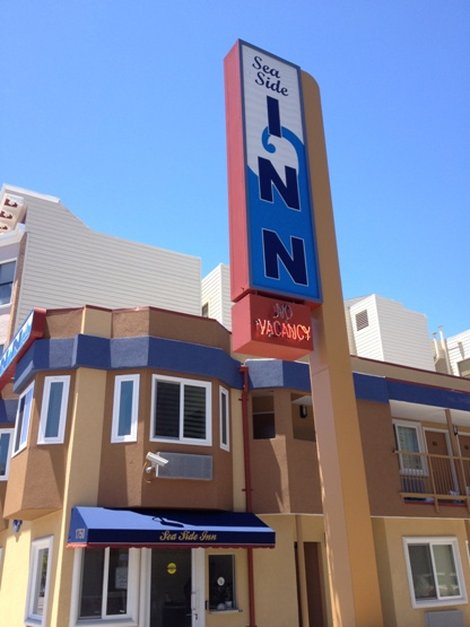 Seaside Inn by null