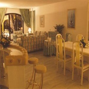 Park Plaza Suites Hotel by null
