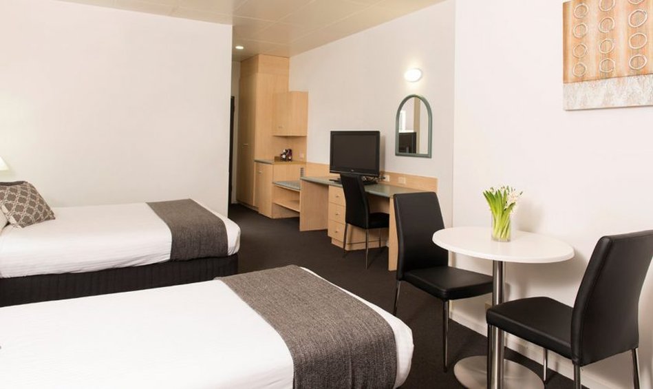 Adelaide Riviera Hotel by null