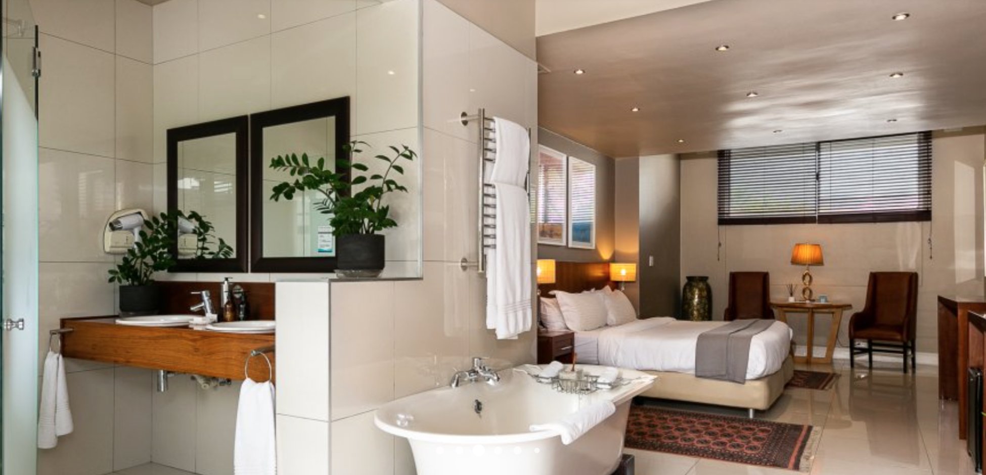 Camps Bay Retreat by null