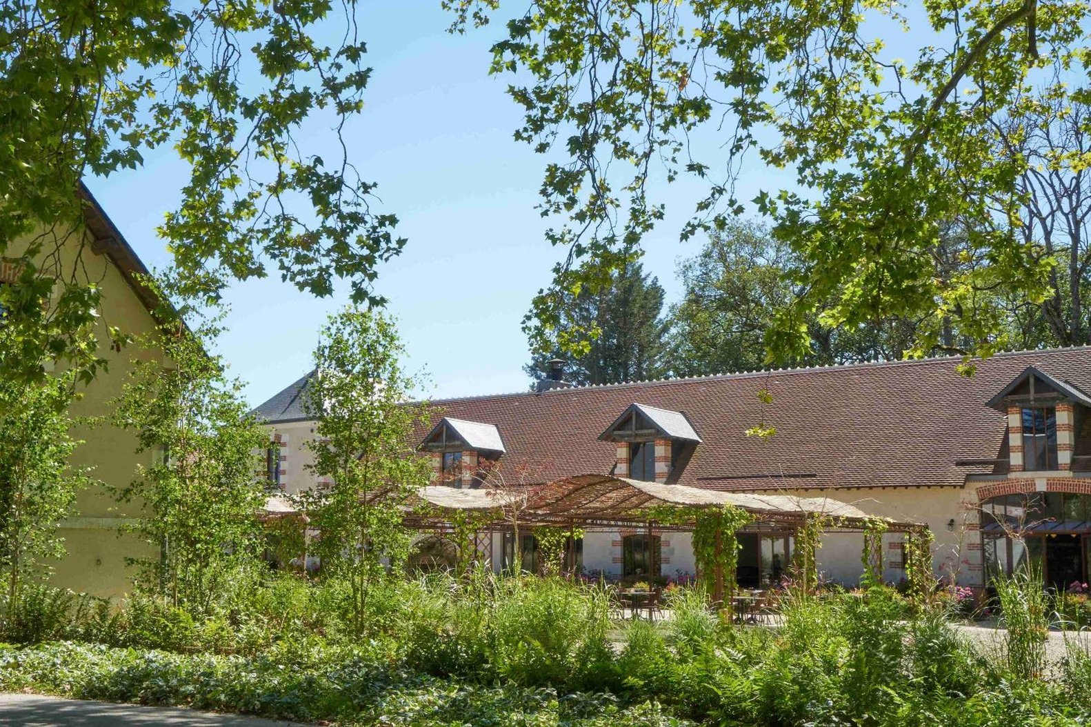 Les Sources de Cheverny by null Les Sources de Cheverny by null