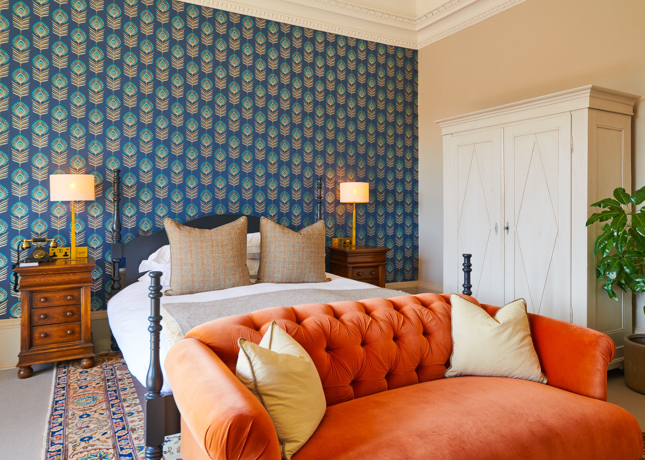 The Roseate Edinburgh by null