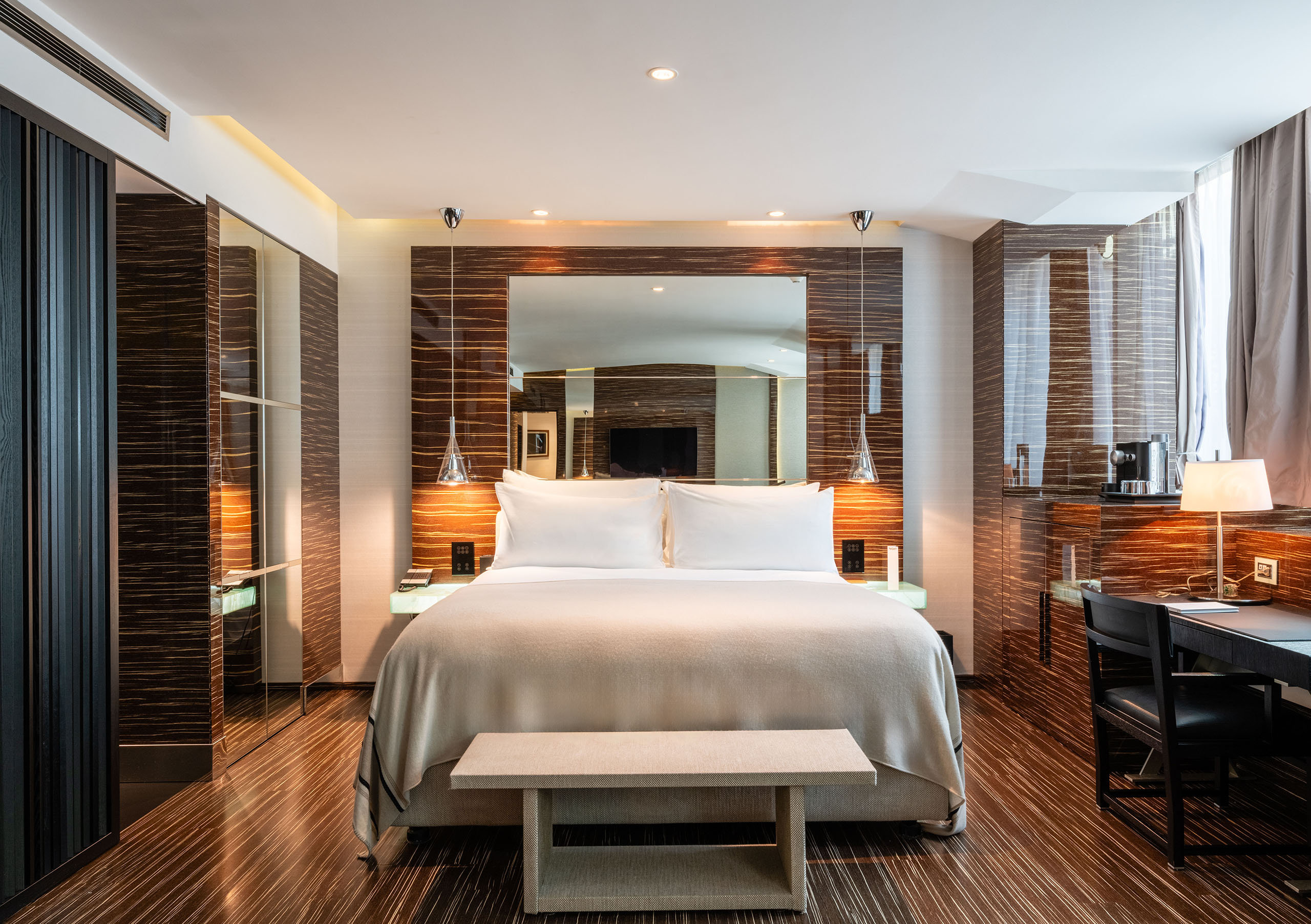 Romeo Hotel - Naples by null