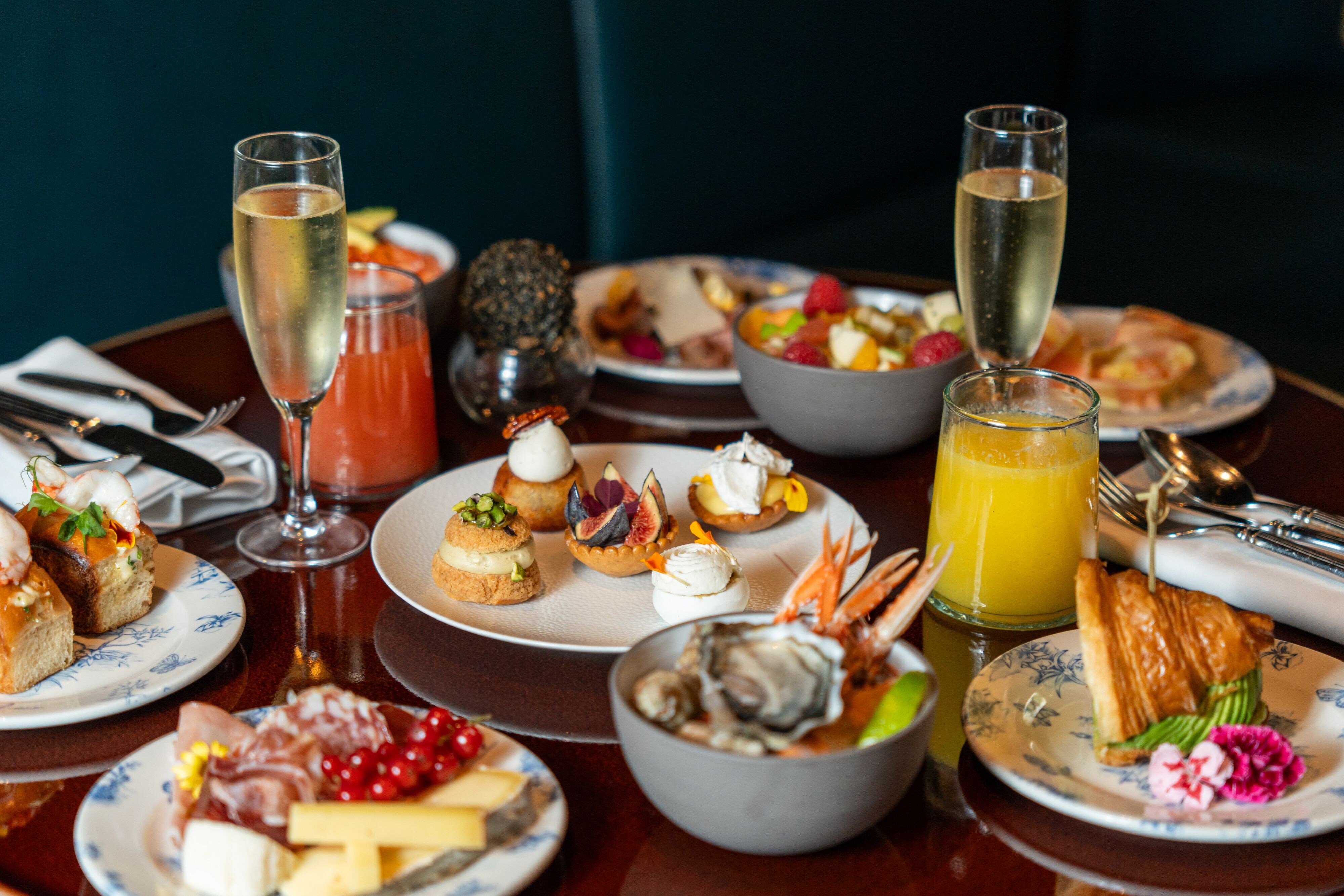 Prince de Galles, a Luxury Collection Hotel, Paris by null