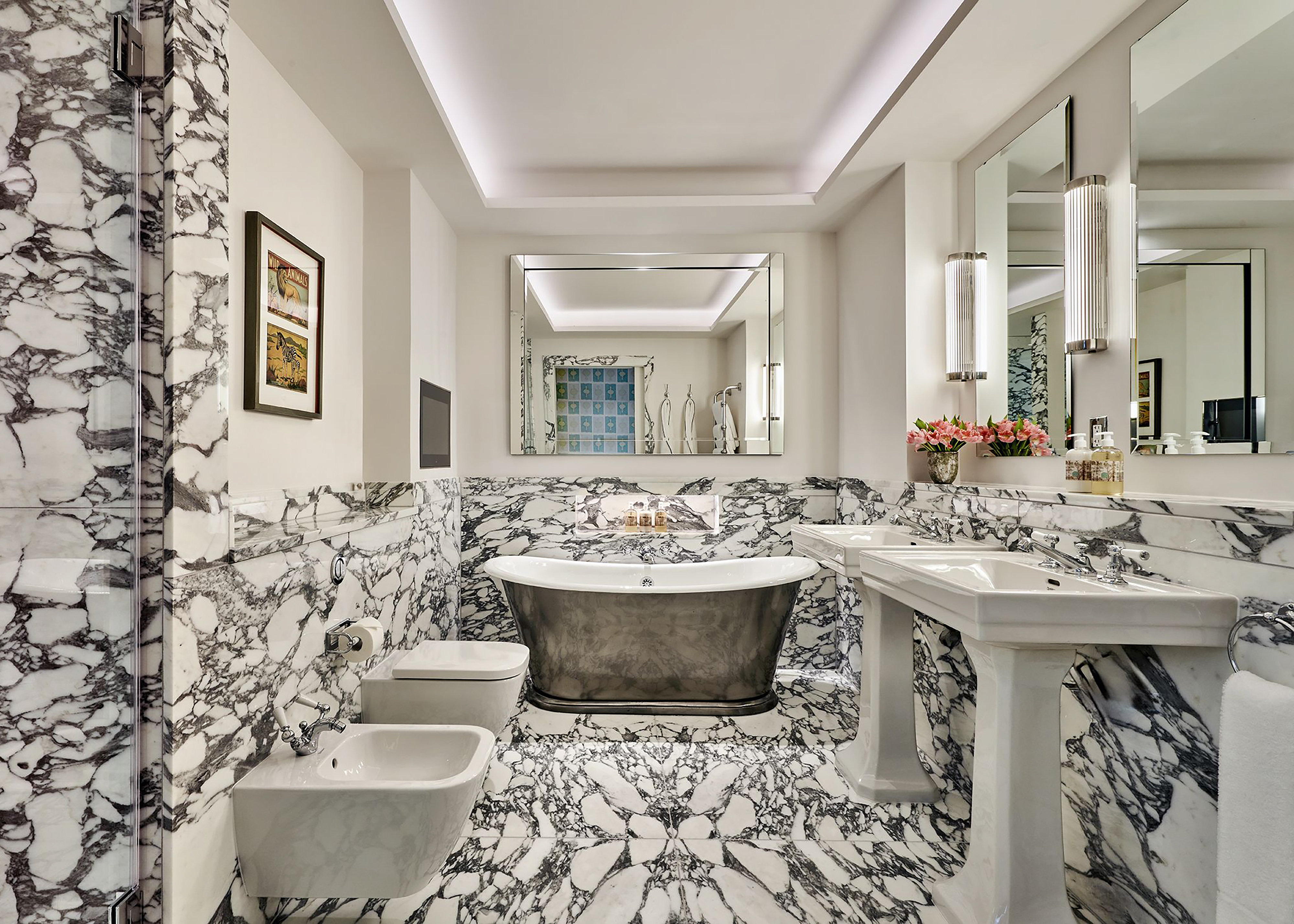 Warren Street Hotel by null Warren Street Hotel by null