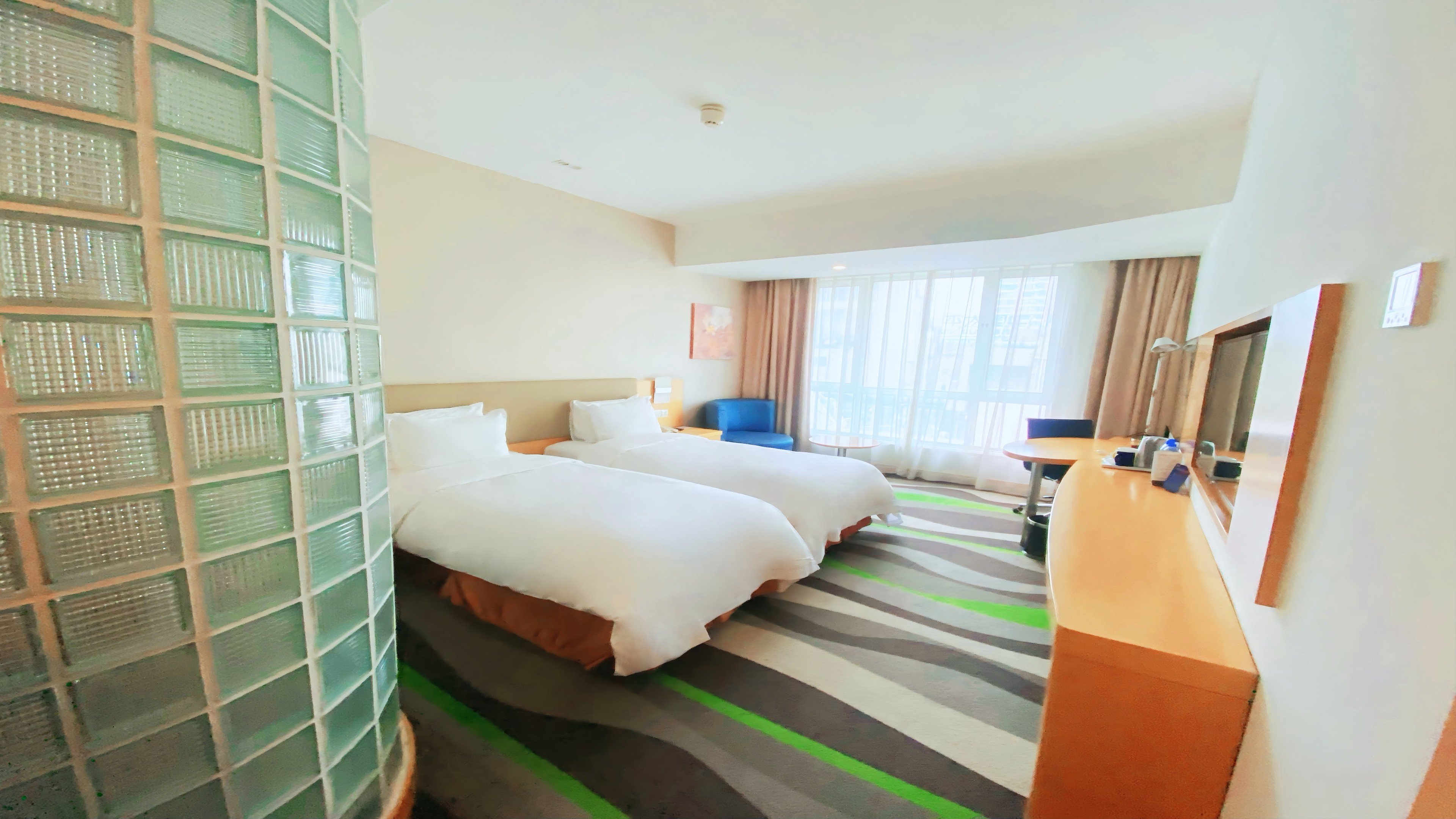Holiday Inn Express Tangshan Downtown photo 2
