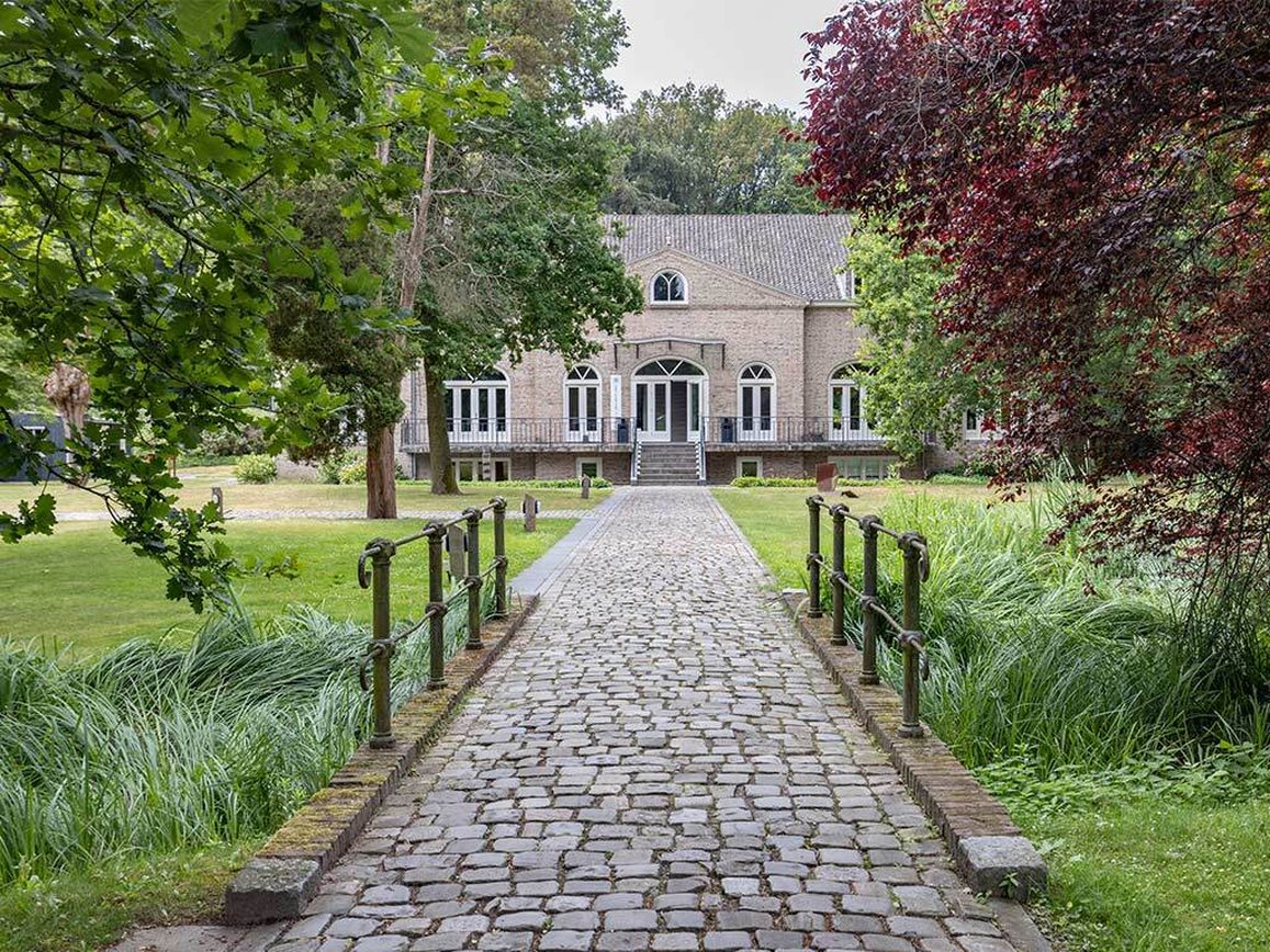 Fletcher Hotel Château De Raay by null