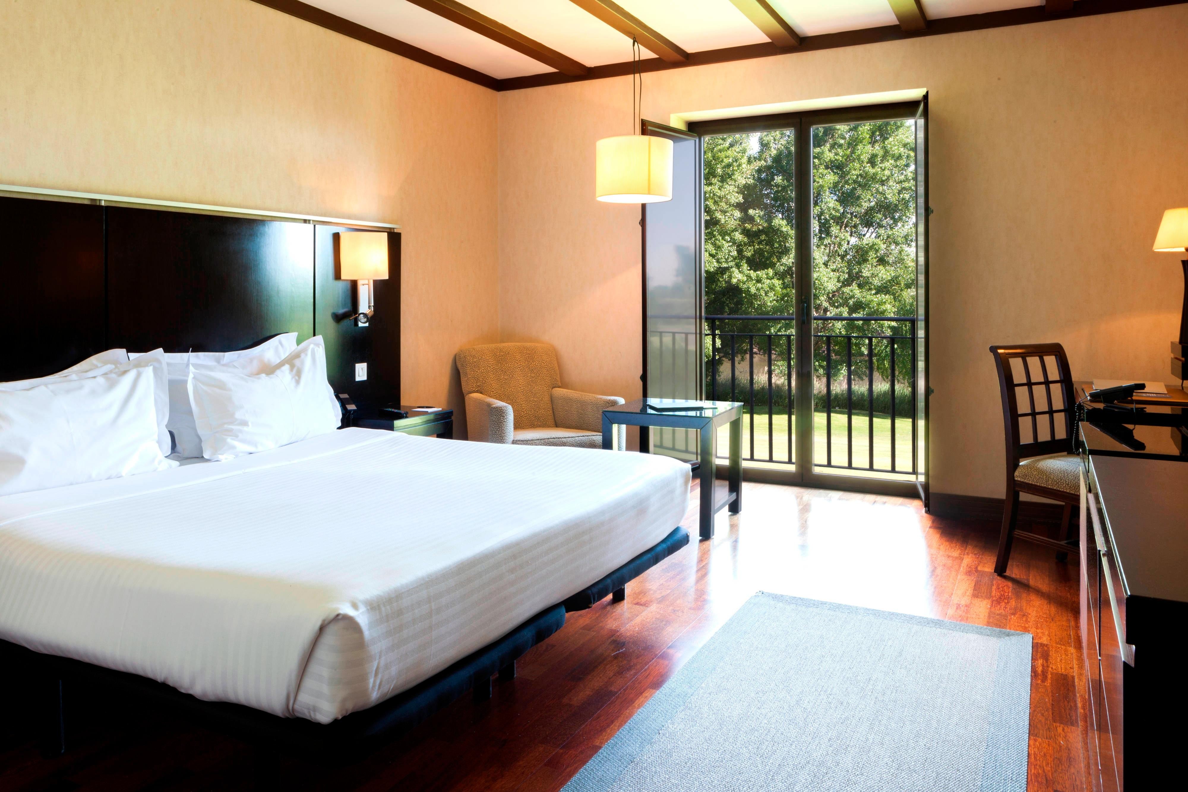 AC Hotel Palacio de Santa Ana by null