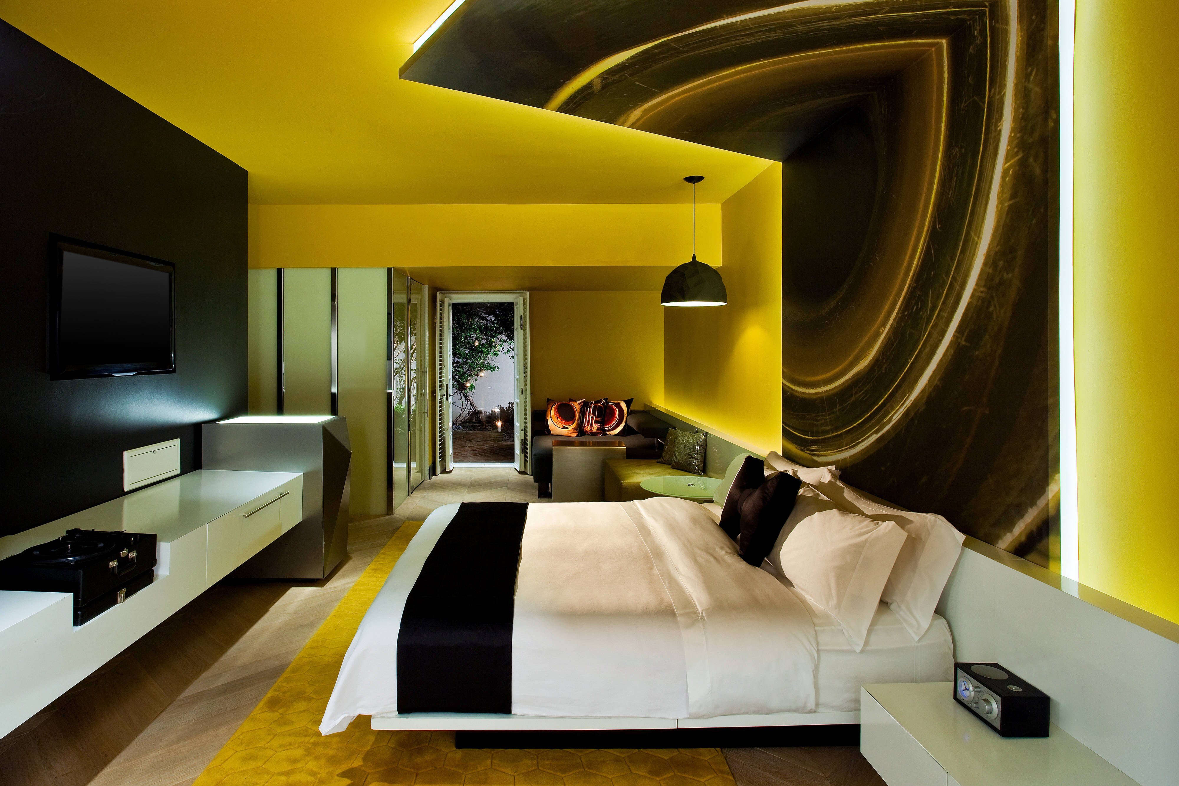 W New Orleans - French Quarter by null